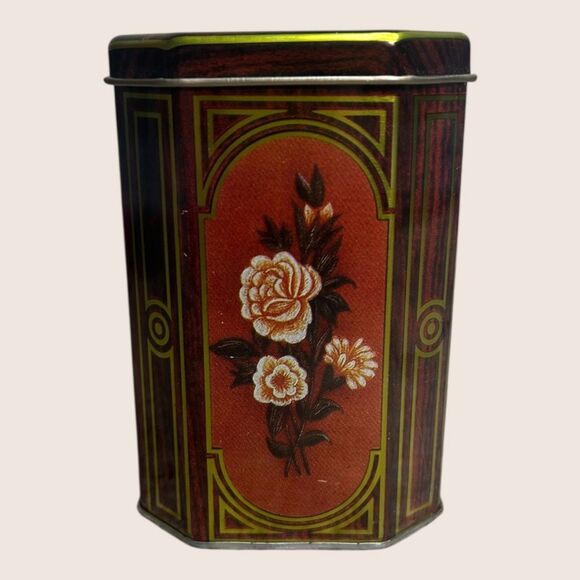 🕯️ VTG 1970s UPCYCLED OCTAGONAL MEISTER TIN HAND POURED SOY CANDLE COFFEE SCENT - Picture 1 of 5